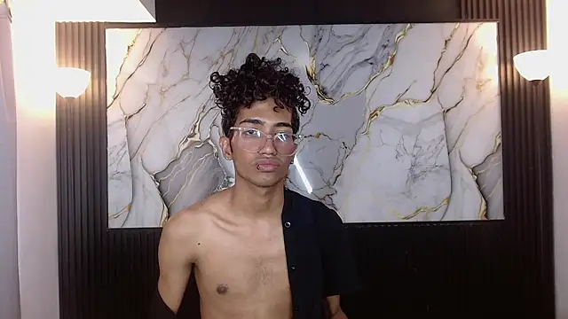 triiangel latinboy online show from July 25, 6:49 pm