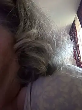 MartaMia68 online show from June 15, 4:36 am