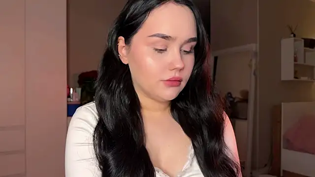 Snapshot of lola_raze chatting on July 30, 11:04 pm lola raze online show from July 30, 11:04 pm