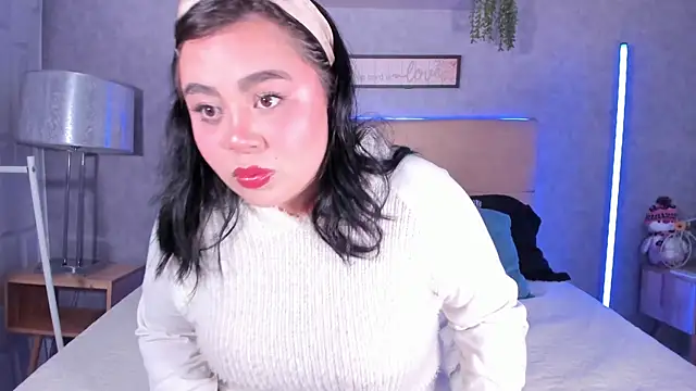 RoxaneBrown online show from July 30, 7:46 pm