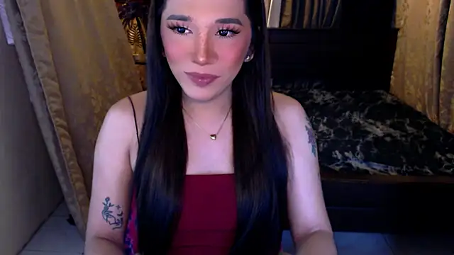 Snapshot of Precious_RoseDollxxx chatting on June 5, 11:54 pm Precious RoseDollxxx online show from June 5, 11:54 pm