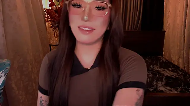 Snapshot of Precious_RoseDollxxx chatting on June 18, 3:38 pm Precious RoseDollxxx online show from June 18, 3:38 pm