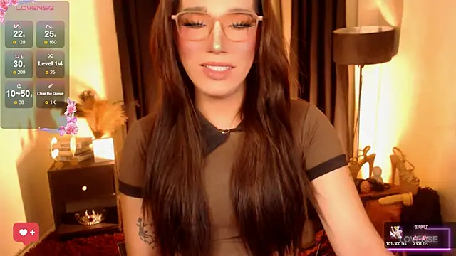 Snapshot of Precious_RoseDollxxx chatting on June 23, 7:06 am Precious RoseDollxxx online show from June 23, 7:06 am