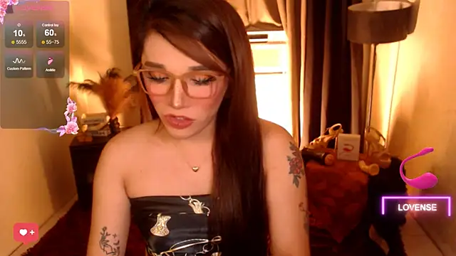 Snapshot of Precious_RoseDollxxx chatting on July 17, 4:34 pm Precious RoseDollxxx online show from July 17, 4:34 pm