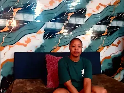 Snapshot of choclatelips_xxx chatting on July 17, 6:09 am choclatelips xxx online show from July 17, 6:09 am