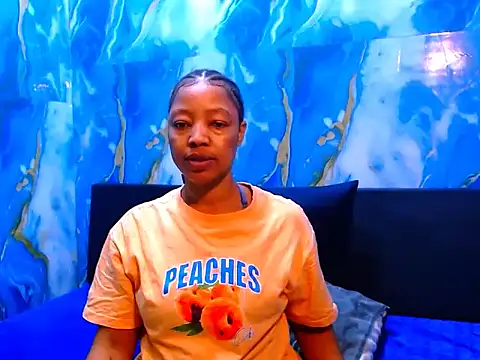 Snapshot of choclatelips_xxx chatting on July 21, 7:22 am choclatelips xxx online show from July 21, 7:22 am