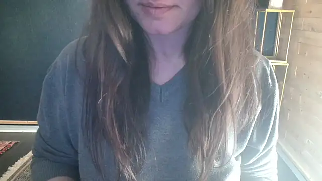 Snapshot of NicoleLove_ chatting on April 27, 7:17 am NicoleLove online show from April 27, 7:17 am
