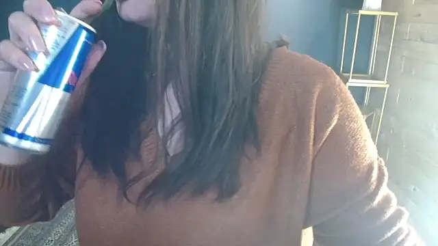 Snapshot of NicoleLove_ chatting on May 5, 8:00 am NicoleLove online show from May 5, 8:00 am