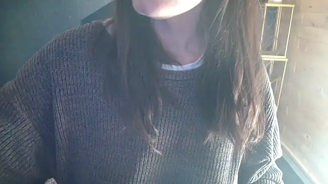 Snapshot of NicoleLove_ chatting on May 6, 5:46 am NicoleLove online show from May 6, 5:46 am