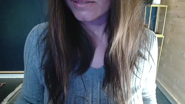 Snapshot of NicoleLove_ chatting on May 29, 4:21 am NicoleLove online show from May 29, 4:21 am