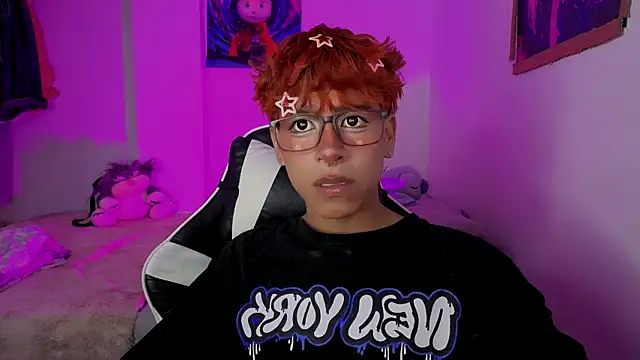 Ryan y tony online show from April 19, 7:05 pm