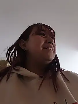 AliceScoot  online show from June 13, 5:55 pm