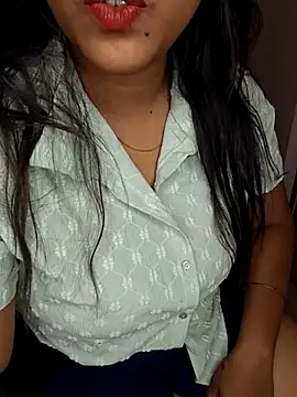 Tamilmoon006 online show from June 27, 5:56 am