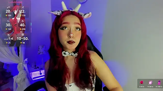 Snapshot of Leah_cherry chatting on April 23, 11:18 pm Leah cherry online show from April 23, 11:18 pm