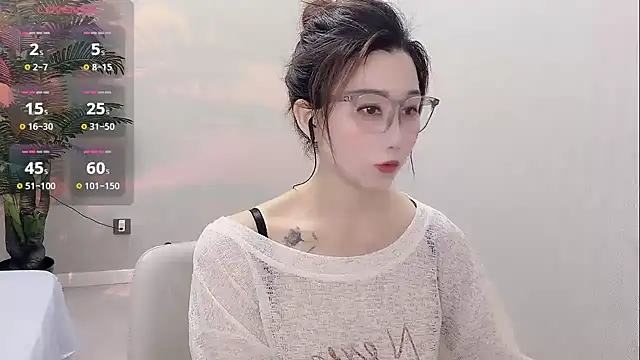 Yunxi- online show from June 3, 1:46 pm