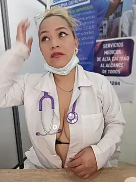 Snapshot of LUISA__07 chatting on June 3, 2:33 pm LUISA 07 online show from June 3, 2:33 pm