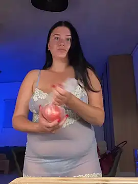 KimberlyBlueOfficial online show from June 8, 5:57 pm