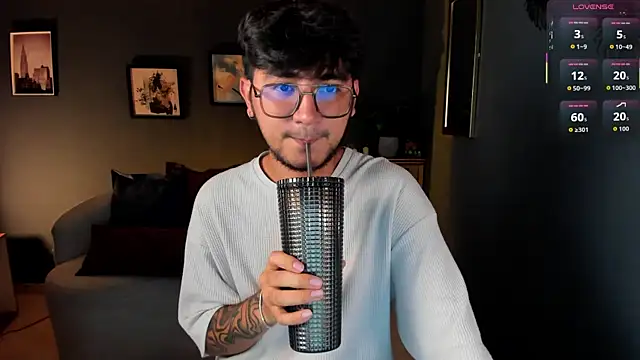 Snapshot of Dante_Rushx chatting on April 30, 8:48 pm Dante Rushx online show from April 30, 8:48 pm