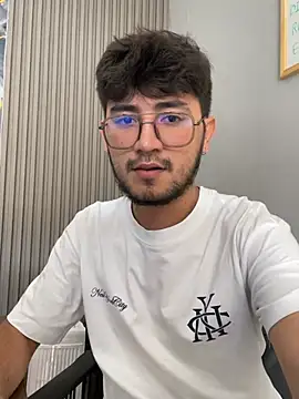 Snapshot of Dante_Rushx chatting on July 22, 7:05 pm Dante Rushx online show from July 22, 7:05 pm