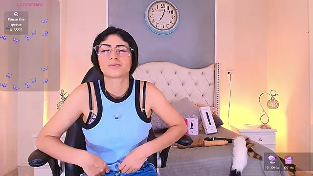 elizabeth santos1 online show from July 30, 9:58 pm