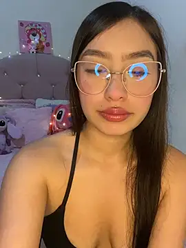 Miakittyyy online show from April 14, 2:56 pm