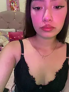 Miakittyyy online show from April 19, 2:38 pm