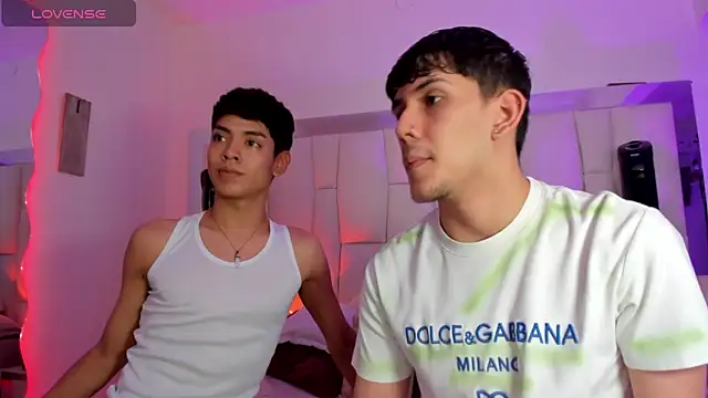 Poison Boys online show from May 14, 7:31 pm