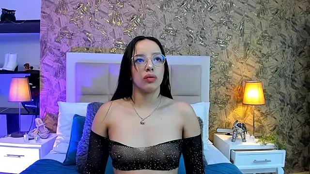 Snapshot of ValkyriaSteel chatting on June 13, 12:03 pm ValkyriaSteel online show from June 13, 12:03 pm
