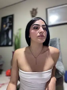 Snapshot of Im_valeriaa chatting on April 11, 2:49 am Im valeriaa online show from April 11, 2:49 am