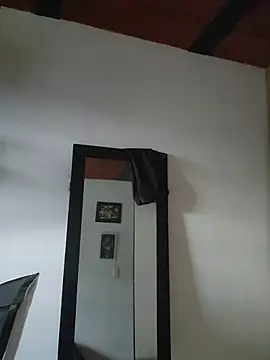 NefertitiXO online show from July 23, 1:42 pm