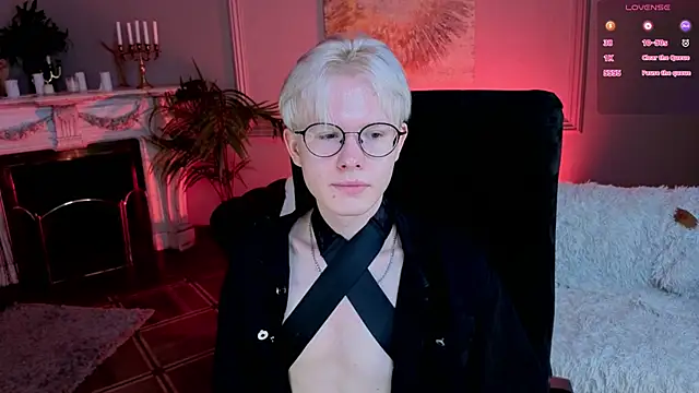 Snapshot of Liam_Blair chatting on June 29, 5:35 am Liam Blair online show from June 29, 5:35 am
