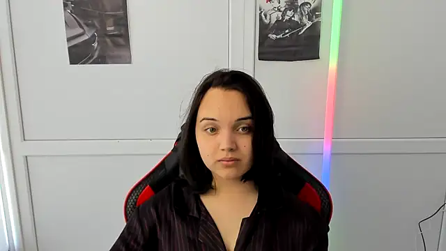 Snapshot of Caroline_cutte chatting on May 23, 6:51 am Caroline cutte online show from May 23, 6:51 am