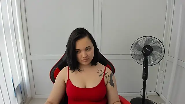 Caroline cutte online show from June 17, 8:39 am