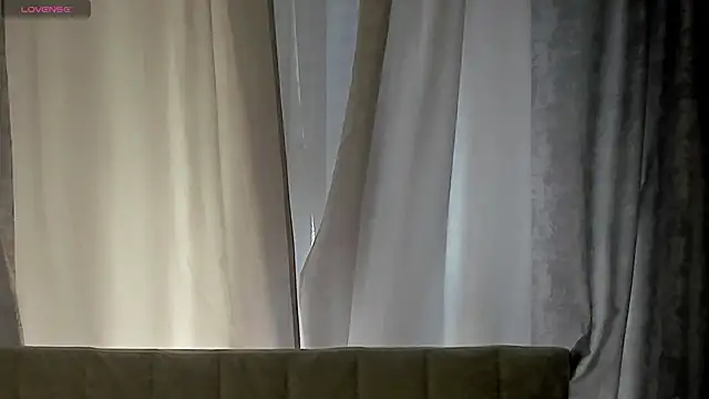 BrianaSteels online show from June 13, 5:16 am