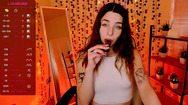 CharliGrace  online show from May 5, 8:22 am