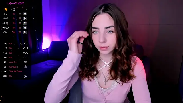 CharliGrace  online show from May 22, 8:10 am