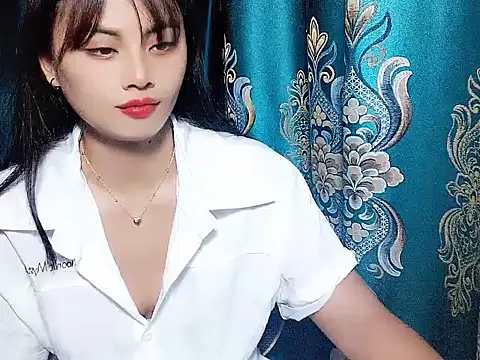 Bella86 online show from April 10, 6:45 pm