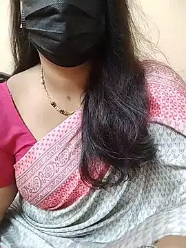 Stephaniee27 online show from June 12, 6:23 am