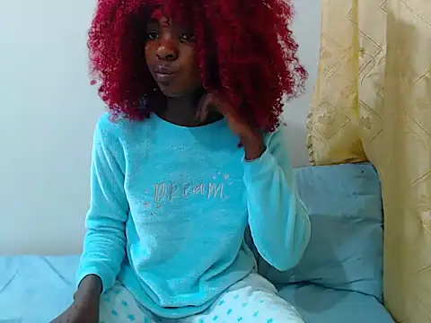 PetiteEbonyBabe  online show from May 31, 5:09 pm