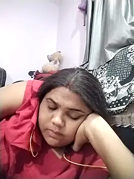 hotsilk21 online show from May 5, 4:37 pm