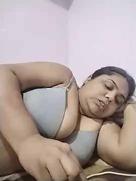 hotsilk21 online show from July 25, 6:38 pm