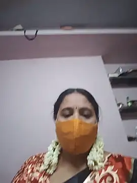 Tamilaunty35 online show from May 21, 6:04 pm