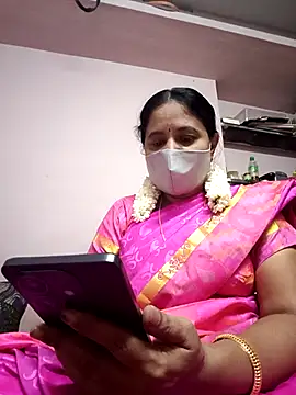 Tamilaunty35 online show from June 13, 7:12 pm