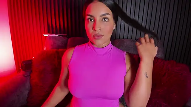 LongHair Queen online show from June 9, 5:57 pm