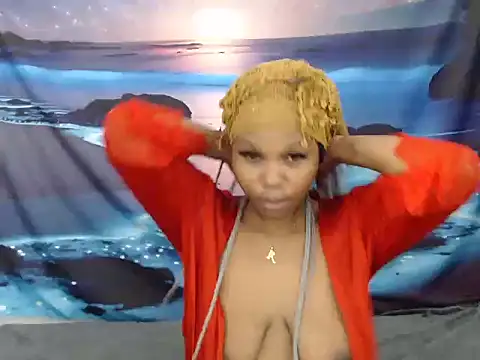 Snapshot of Darrkdeeva669 chatting on April 12, 6:18 am Darrkdeeva669 online show from April 12, 6:18 am