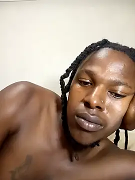 Snapshot of Therealdeedesirae chatting on April 11, 7:45 am Therealdeedesirae online show from April 11, 7:45 am