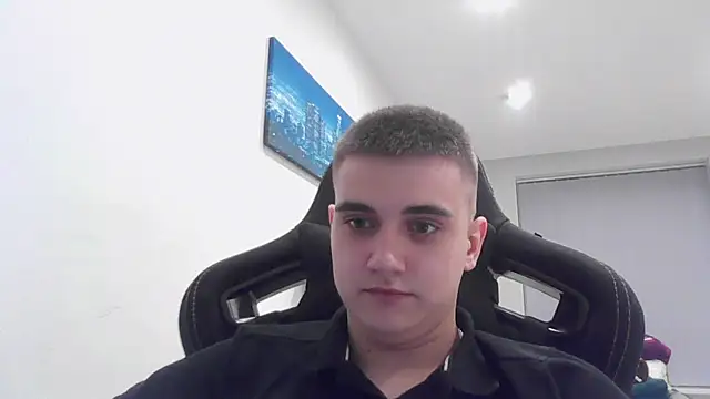 WARDEN w online show from April 16, 5:47 pm