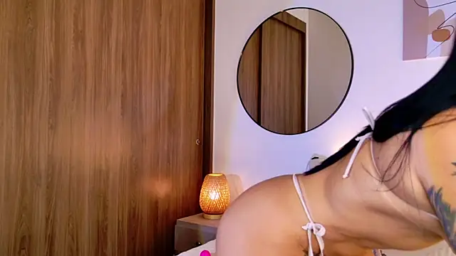 Snapshot of KimberlyWalton chatting on July 30, 12:31 am KimberlyWalton online show from July 30, 12:31 am