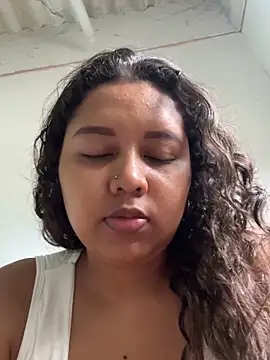 Ninibella online show from April 14, 8:26 pm