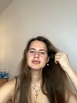 Snapshot of NittaDali chatting on April 14, 9:26 am NittaDali online show from April 14, 9:26 am